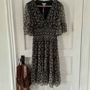 Max Studio dress Size XS NWT